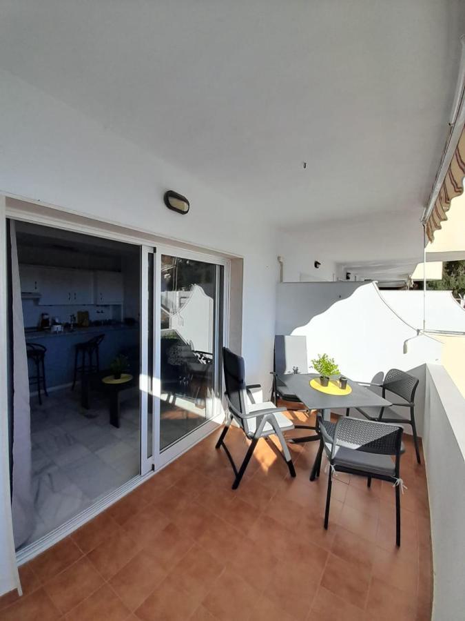 Nice Apartment Near The Beach Фуэнхирола Экстерьер фото
