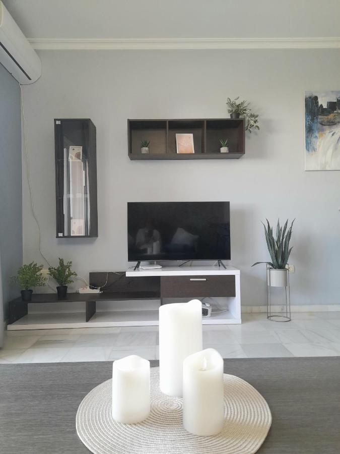 Nice Apartment Near The Beach Фуэнхирола Экстерьер фото