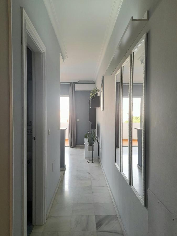 Nice Apartment Near The Beach Фуэнхирола Экстерьер фото
