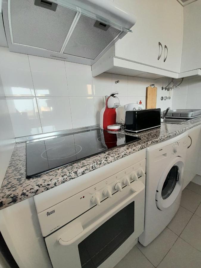 Nice Apartment Near The Beach Фуэнхирола Экстерьер фото